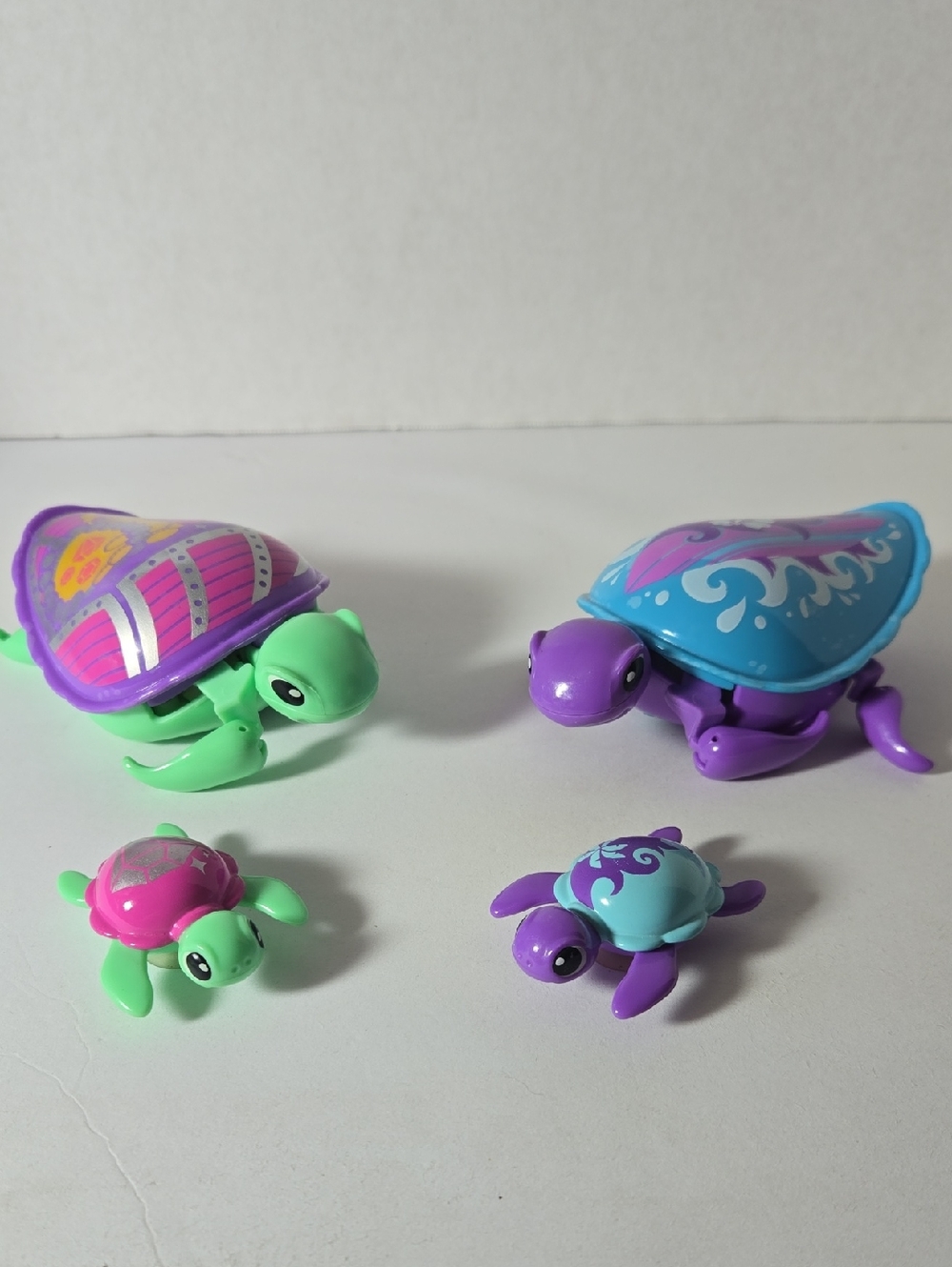 Live Little Pets Turtles And Babies Suefboard & Diamond